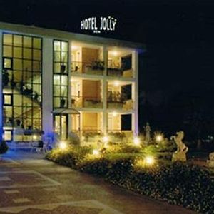 Hotel Jolly